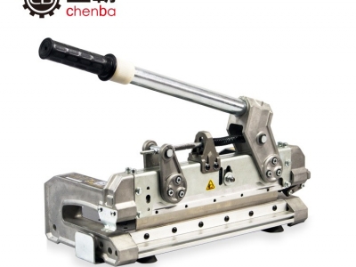 塑膠地板鍘刀CBFC-330A